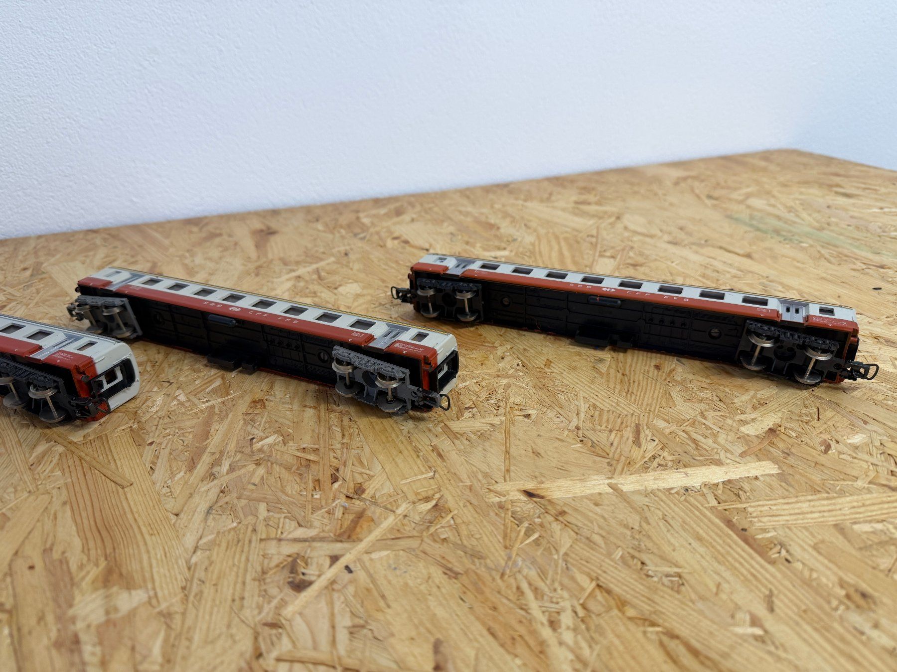 Lima Modellini di ferrovie: Lima-Swiss-Express-4-teilig (Set 2) – Usato da Reinach AG venduto da dav_77l2 4