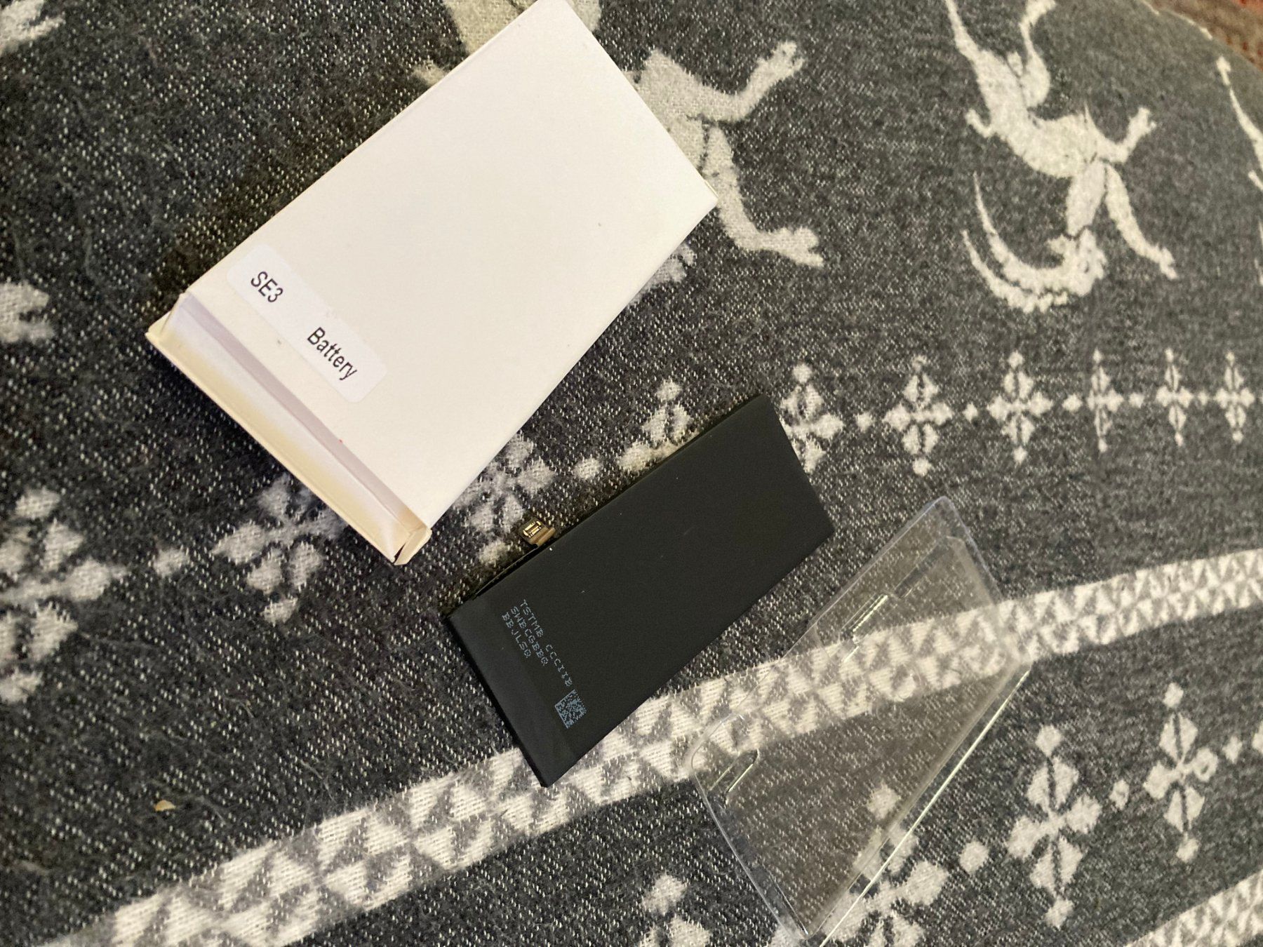 Akkus: iPhone SE3 Accu neu – Gebraucht aus Andeer von JDOGG 1