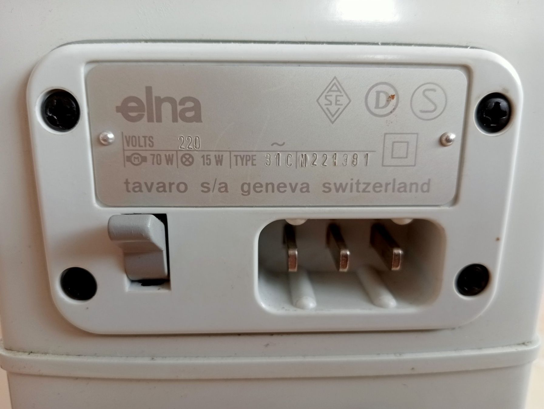 Elna Macchine da cucire: Elna Nähmaschine spezial – Usato da Grüningen venduto da Urtica 2