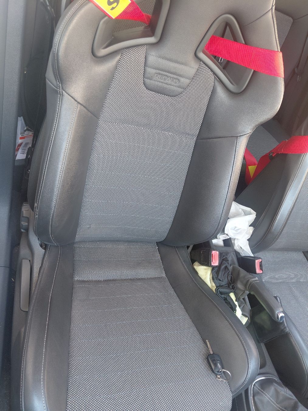 Recaro Accessori per altri veicoli: recaro Cs sitze  – Usato da Avegno venduto da OfficineRollini