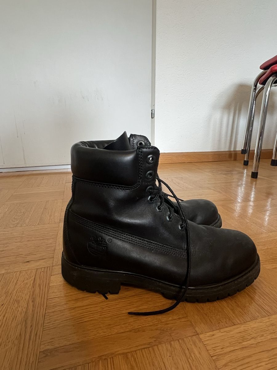 Timberland Herrenschuhe: Black Timberlands Size 7/ca Eur 41 – Gebraucht aus Binningen von EricSmuch 3