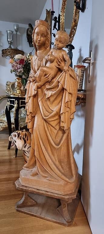 Sculture & Statue: Antike geschnitzte Madonna Statue, XXL – Usato da Kaufdorf venduto da Nati-Nati 9
