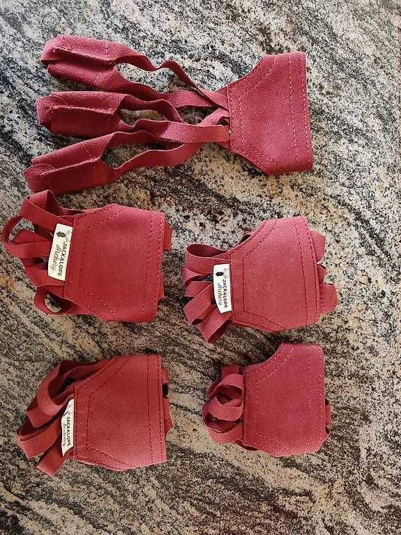 Guanti & manicotti: Bogenschiess-Handschuhe Gr. S / NEU – Usato da Hemmental venduto da maa_5d5y 1
