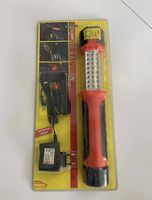 Unitec LED-Arbeitsleuchte mit Notfalllampe, Neu & OVP