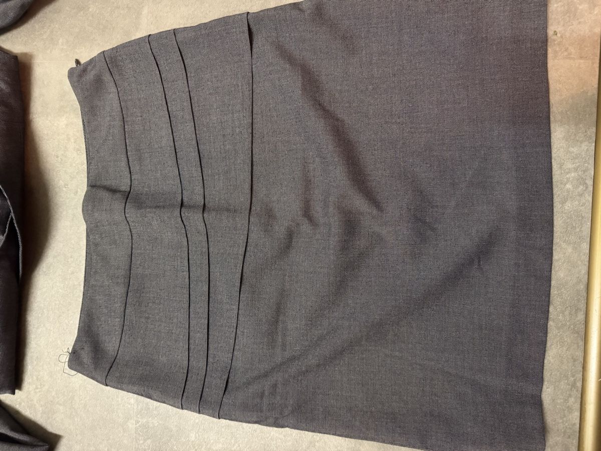 Completi & Tailleur: Grauer Anzug Jakes – Usato da Samedan venduto da rob_g658 2