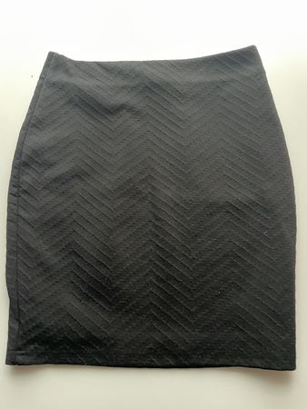 Schwarzer AMISU Rock Gr. 34 elegant