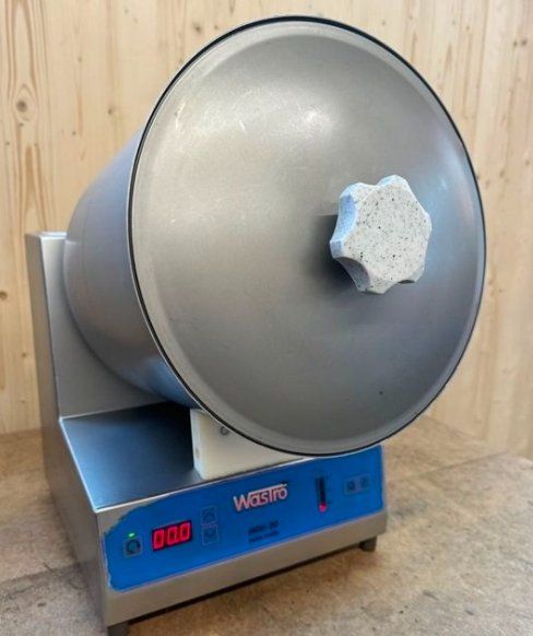 Elettrodomestici da cucina: WASTRO MGH-20 Fleischveredelungsgerät Meat-Marinator – Usato da Jenins venduto da roundabout1