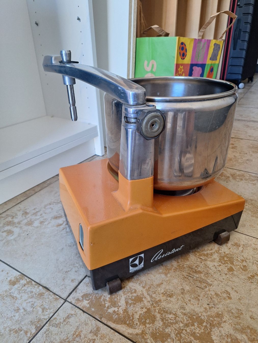 Electrolux Elettrodomestici da cucina: Seltene retro Electrolux Teigknetmaschine – Usato da Basel venduto da Jessyk94 1