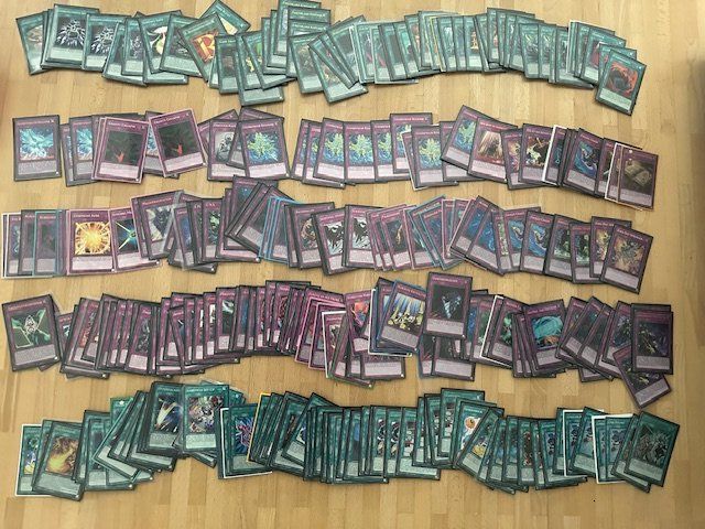 Yugioh Carte collezionabili: Yu gi oh Sammlung und Sammelboxen Karten – Usato da Nussbaumen AG venduto da Pika-Shop 5