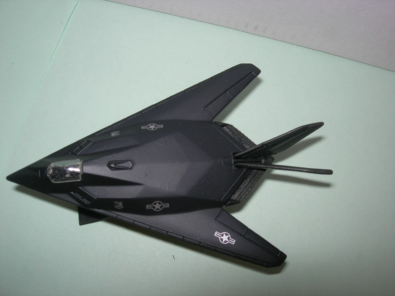 Maisto Kit di modellismo & Modellini statici: F-117A Nighthawk ° Maisto 1:87 – Nuovo e nell'imballaggio originale da Hornussen venduto da Amw 4