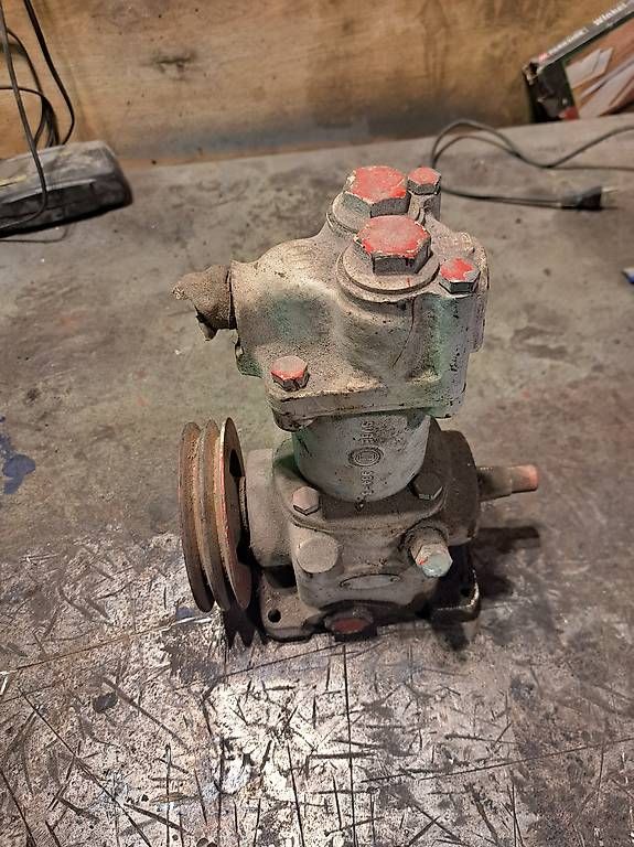 Compressori: Compressore aria per veicoli – Usato da Giornico venduto da JonasC. 3