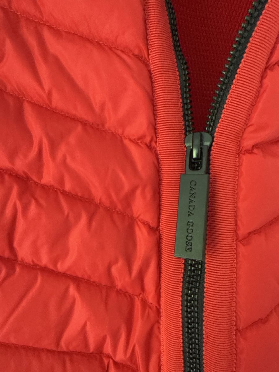 Canada Goose Vestes: Canada Goose Jacke Damen rot Grösse S – Neuf (Voir description) à Unterengstringen par spazzolo 3