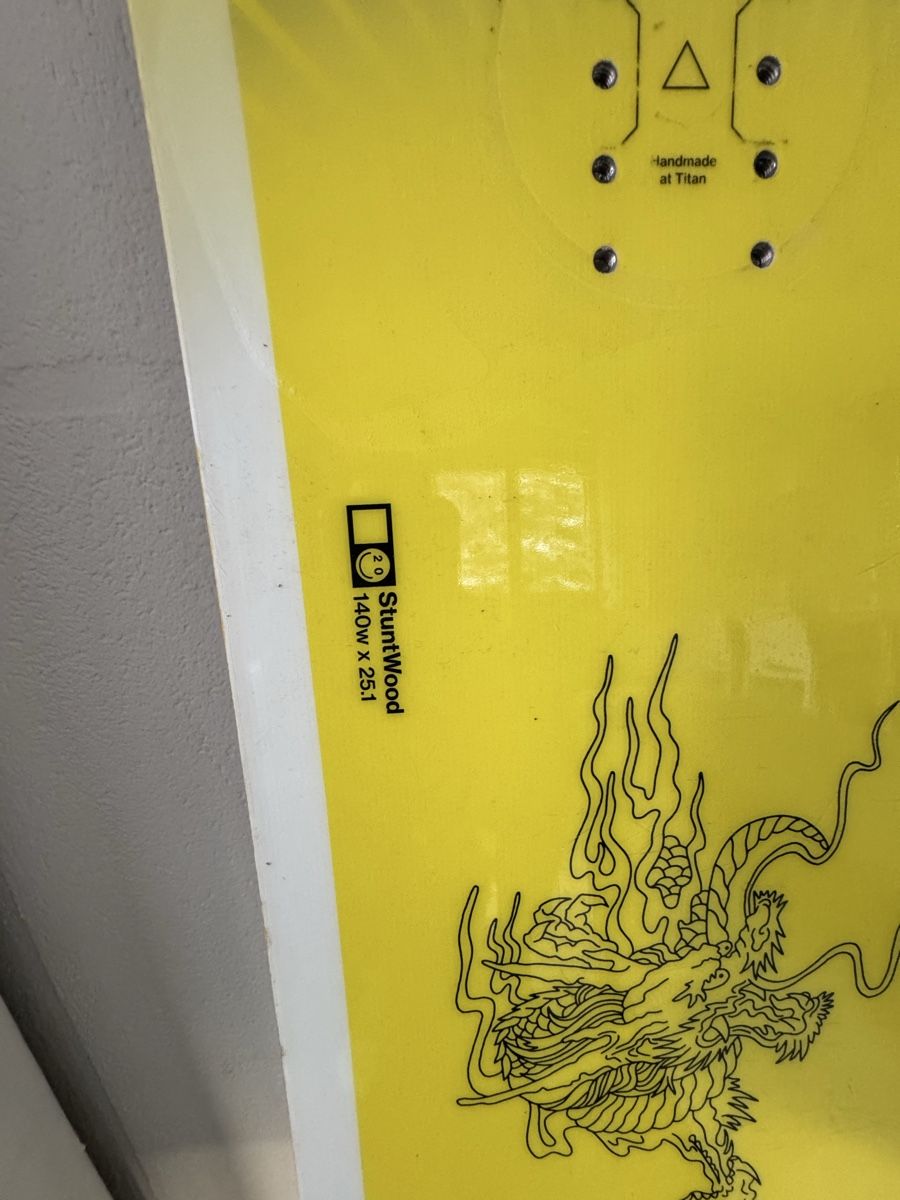 Board: Bataleon Stuntwood 140w – Usato da Fribourg venduto da Jayaeby 1