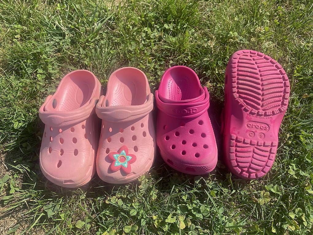 Schuhe für Jungen: Crocs Gr. 25/26 & 24/25 – Gebraucht aus Amlikon-Bissegg von jazzy-w