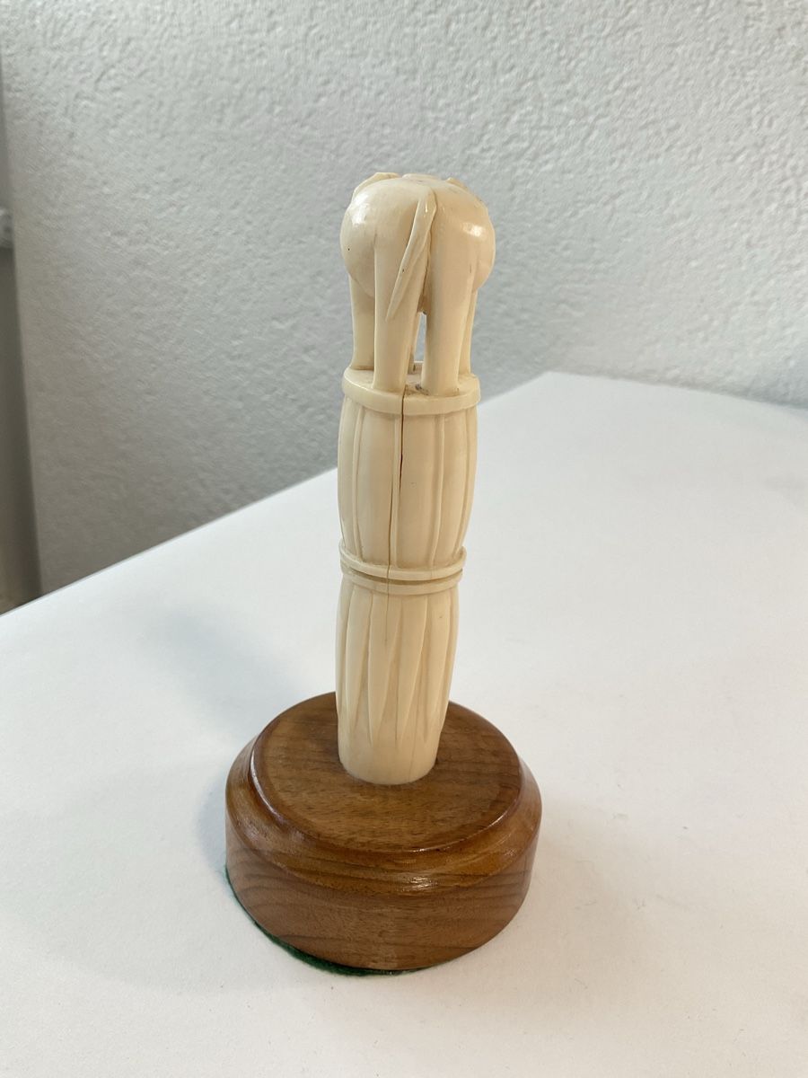 Statuette: Statuette ancienne, sculpté – Usato da Malleray venduto da Robot12 2