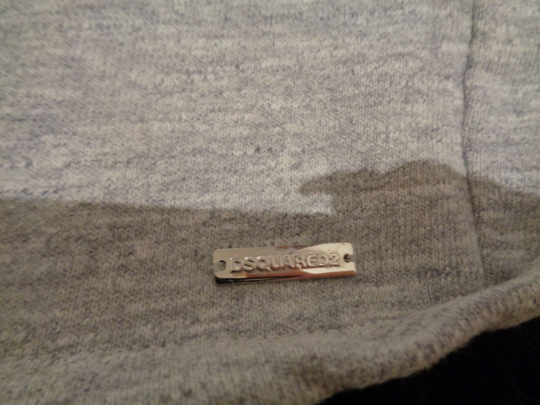 Blusen, T-Shirts & Tops: Dsquared2 Long Tunika, 8J 128 – Gebraucht aus Klingnau von Markus14 3