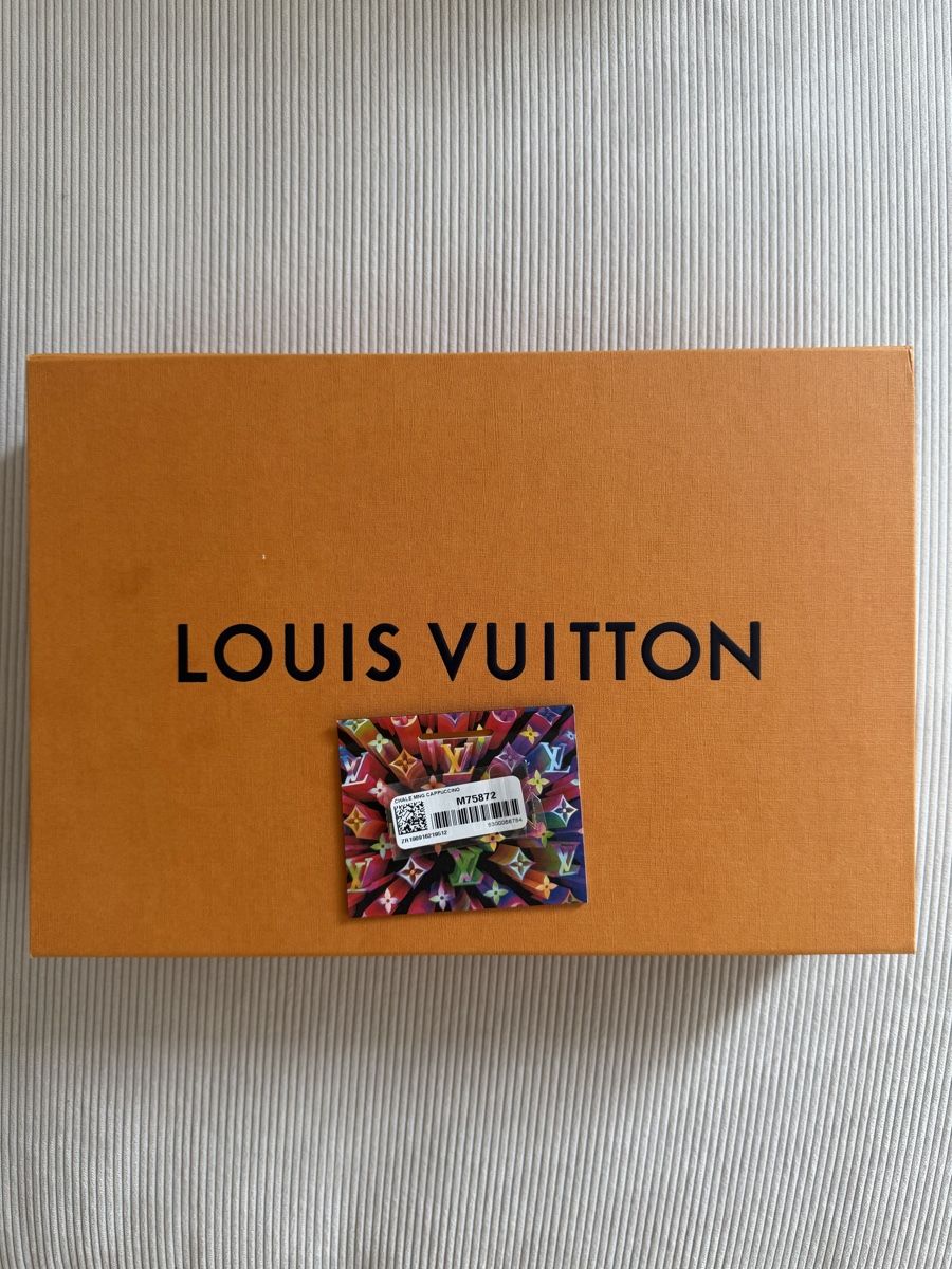 Louis Vuitton Foulard & Sciarpe: Louis Vuitton Schal Chale Monogram Cappuccino – Usato da Zürich venduto da tebi14 3