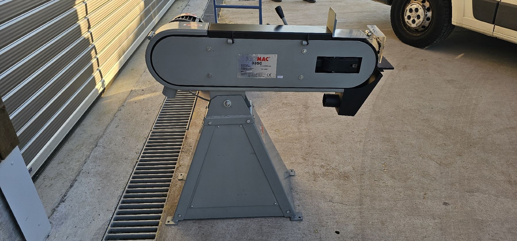 Promac Schleifen & Polieren: ProMac 335C Bandschleifmaschine – Gebraucht aus Emmenbrücke von inf_l8yf 2