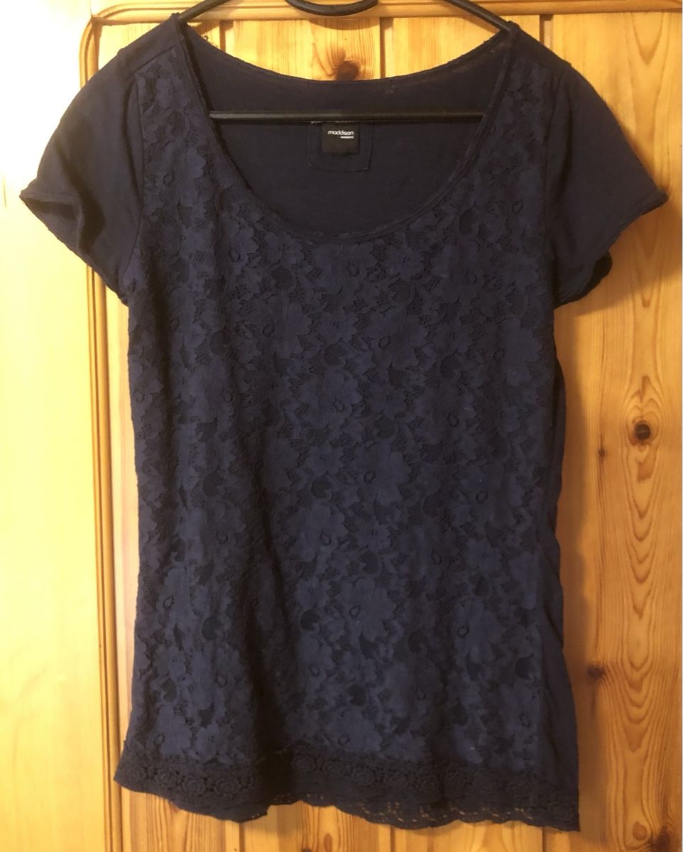 T-shirt: T-Shirt, mit Spitzen, marine, 40 – Usato da Mühlebach (Goms) venduto da chr_q6d8 2