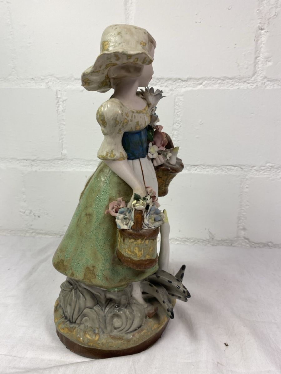 Skulpturen & Statuen: Vintage Figur Mädchen mit Gänsen, Spanien – Gebraucht aus sursee von trilli-tralli 2