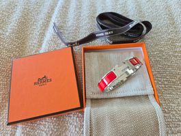 HERMÈS Clic H Armreif – Rouge Amarante / Palladium