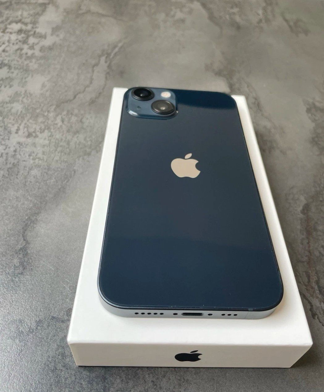 Apple Handys / Smartphones: iPhone 13 (128GB) Akku 99% – Gebraucht aus Luzern von Waince786 1