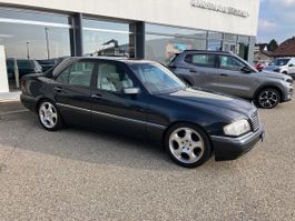 Mercedes-Benz C280
