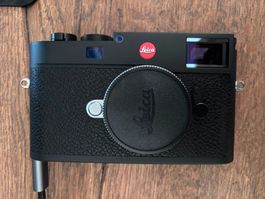 Leica M11 Black + Summicron-M 35mm f/2 ASPH – VG Condition