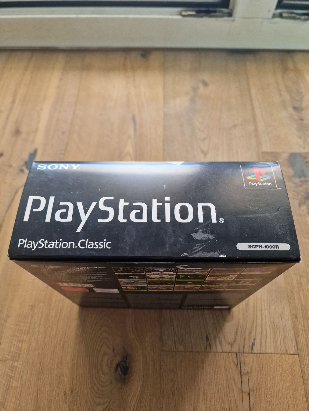 Sony Consoles: Sony PlayStation Classic mini Konsole mit OVP und Controller – D'occasion à Fahrwangen par luk_bhw7 4