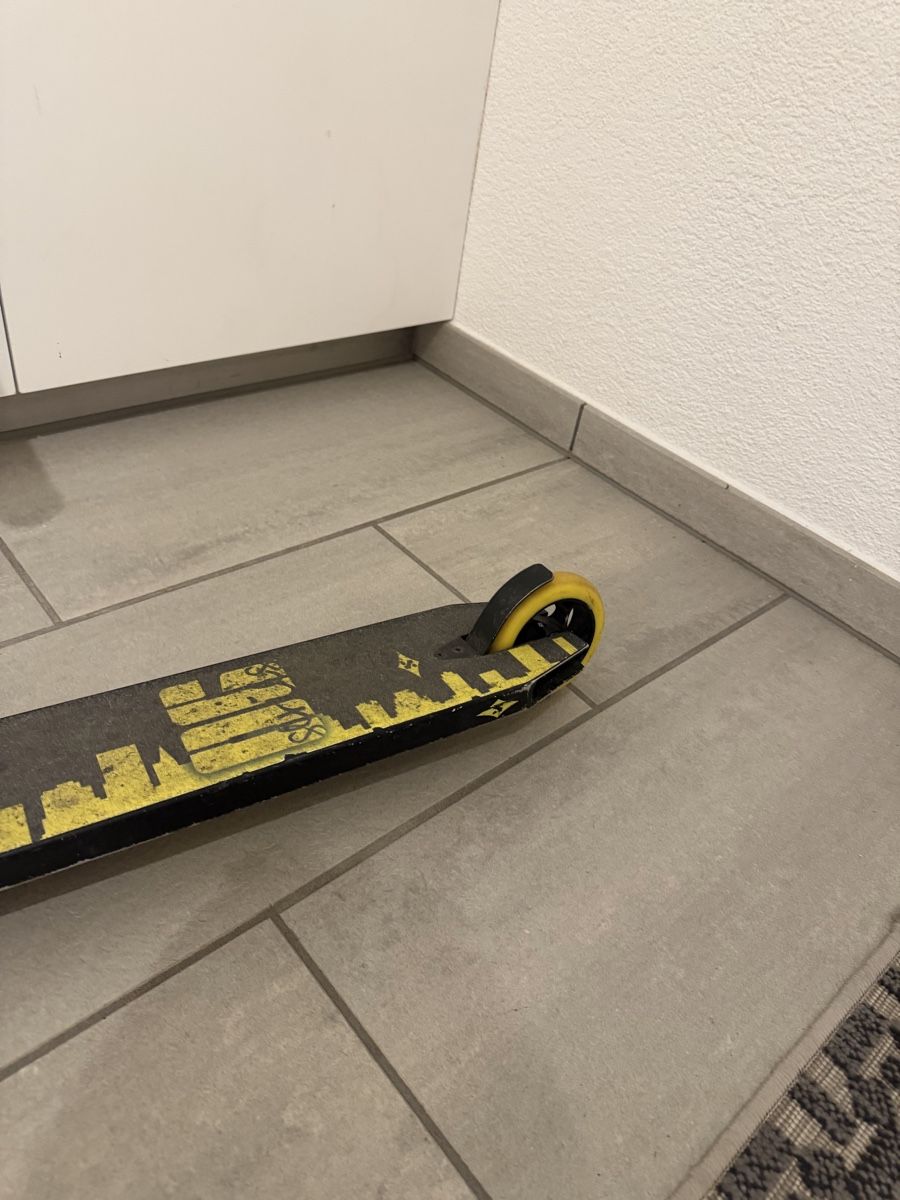Kickboard: Sacrifice Freestyle Scooter  – Usato da Erlinsbach SO venduto da Laserexp74 1