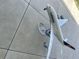 Lufthansa Airbus A380-800 Modell 1:100 – ca. 73 cm – Rarität