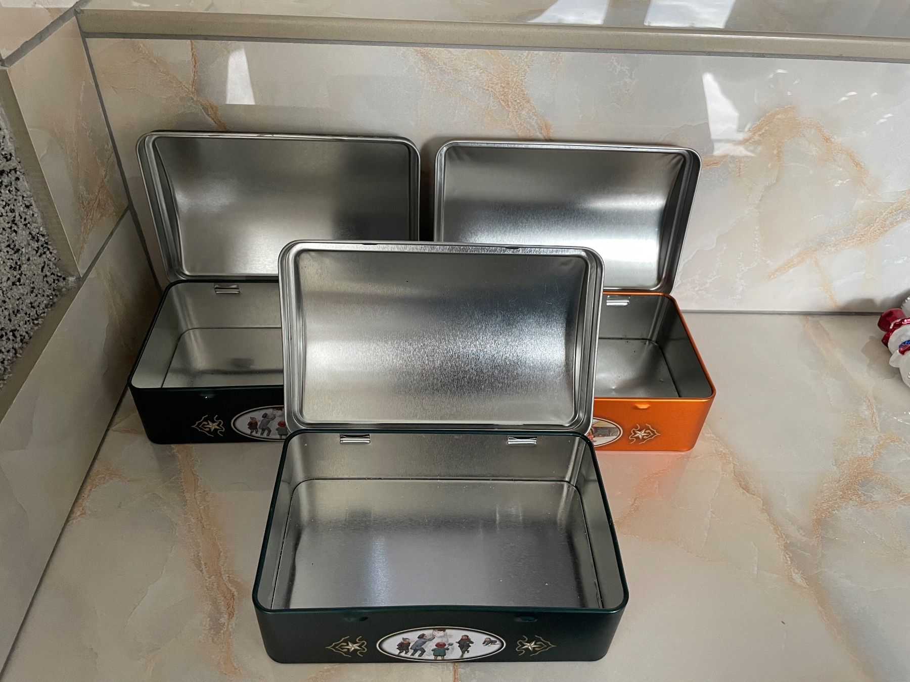 Tutte le decorazioni: Blechdose Schatulle – Usato da Oberentfelden venduto da vilibrand 2