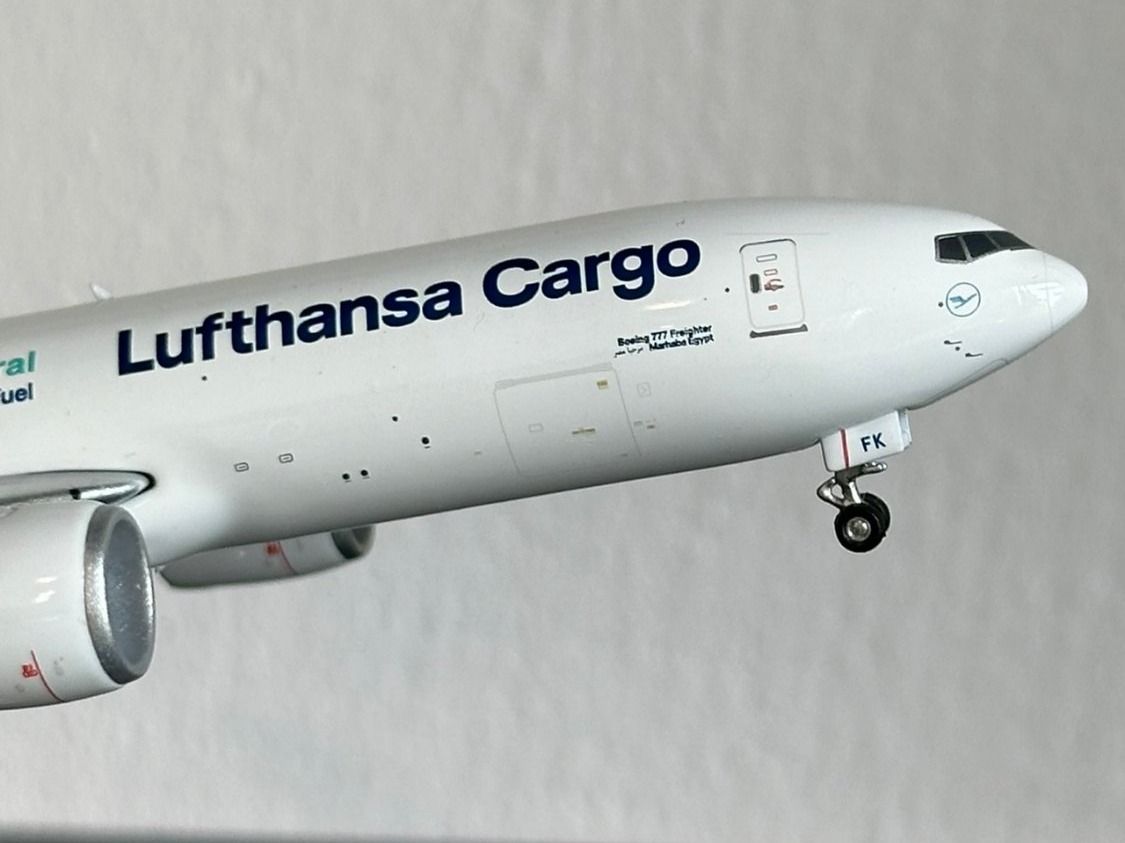 Kit di modellismo & Modellini statici: Phoenix 1:400 Boeing 777F Lufthansa Cargo D-ALFK – Usato da Zürich venduto da fabst7199 2