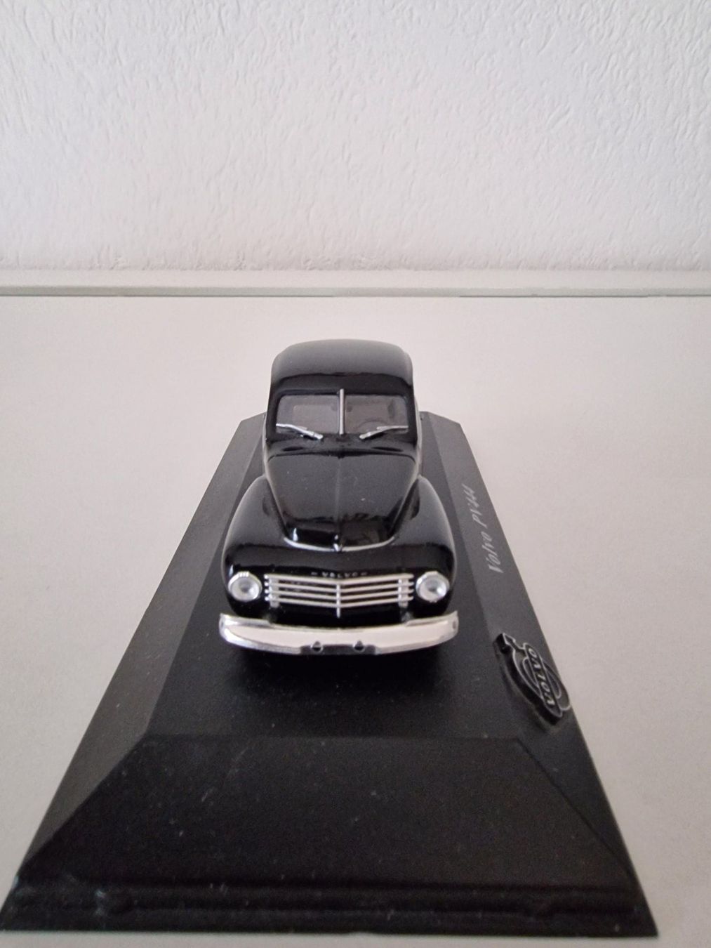 Volvo Modellautos: VOLVO PV444 - ATLAS - 1:43 – Neu (gemäss Beschreibung) aus Auenstein von Atomium 3