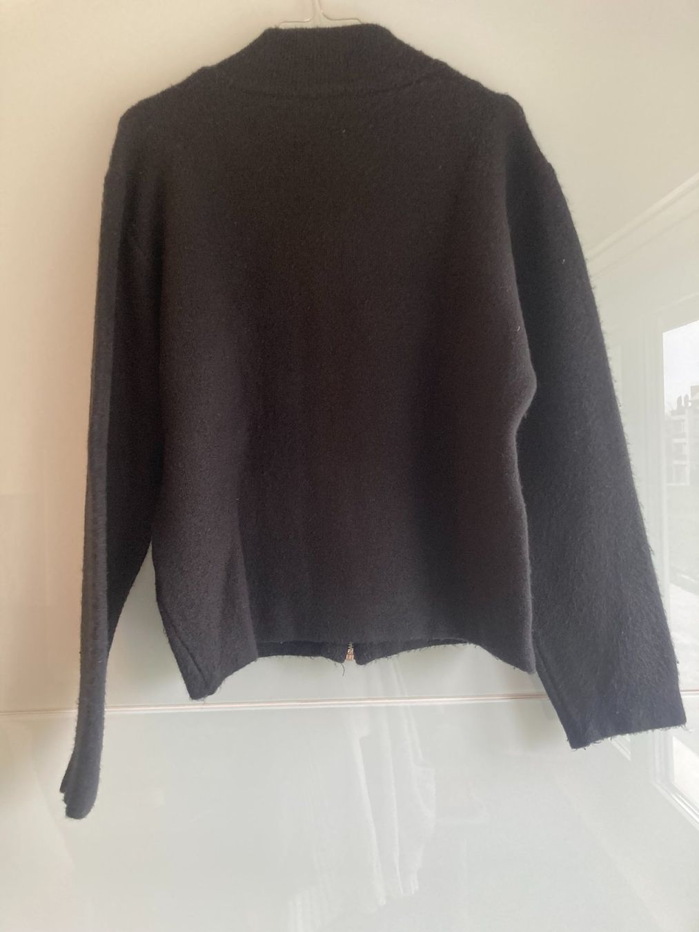 Pullover & Sweatshirts: Pullover M – Gebraucht aus Winterthur von rox_n5tg 1
