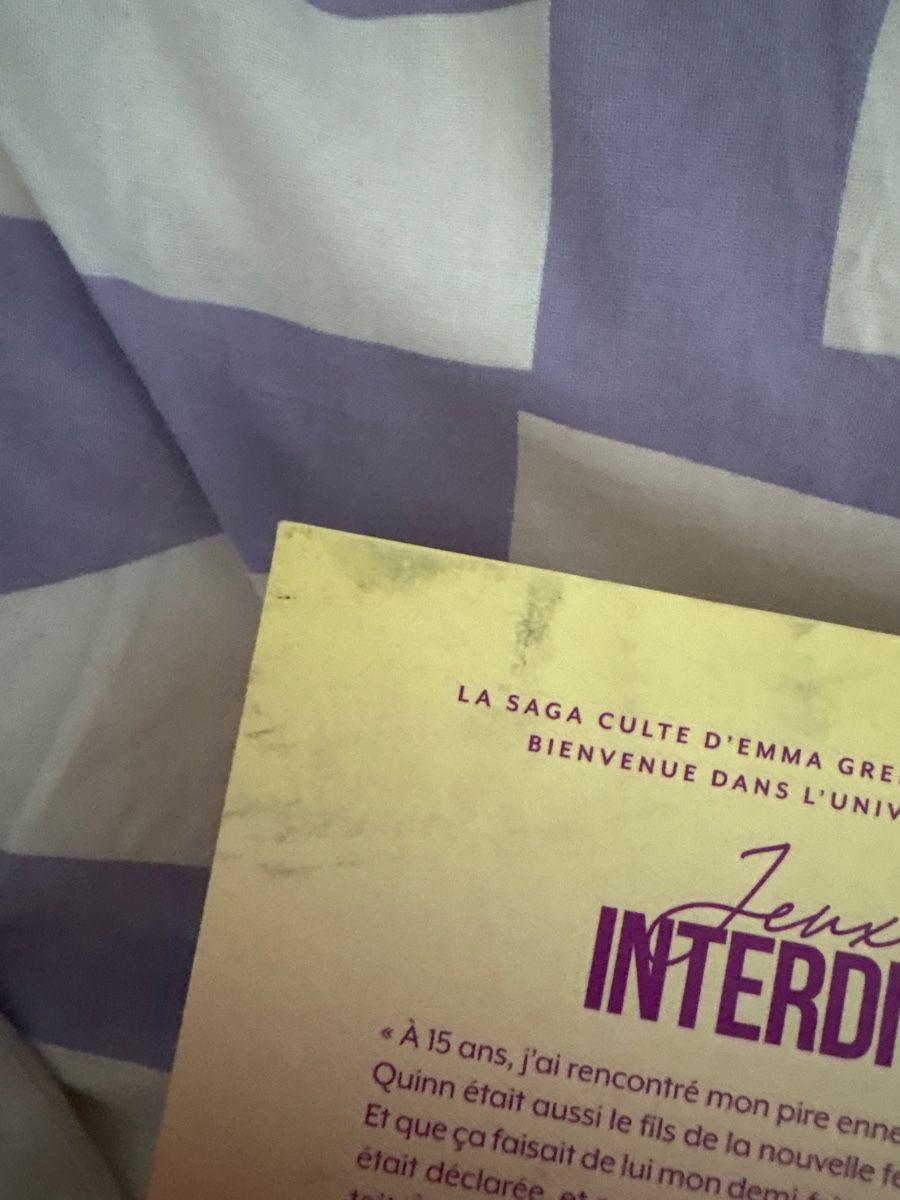 Bücher: Jeux Interdits - Emma Green - Edition Addictives – Gebraucht aus Martigny von O96 2