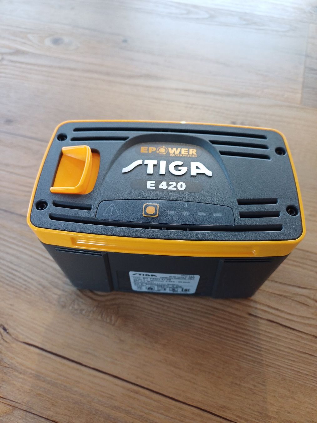 Caricatori & Batterie: Batterie Stiga 48V – Nuovo e nell'imballaggio originale da Courrendlin venduto da MouttetMachines