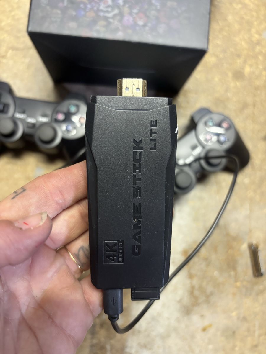 Consoles: Retro Gamekonsolen mit Games – Neuf (Voir description) à Zürich par Saho86 3