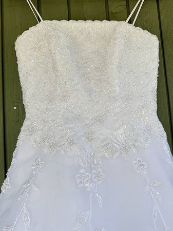 Hochzeitskleid