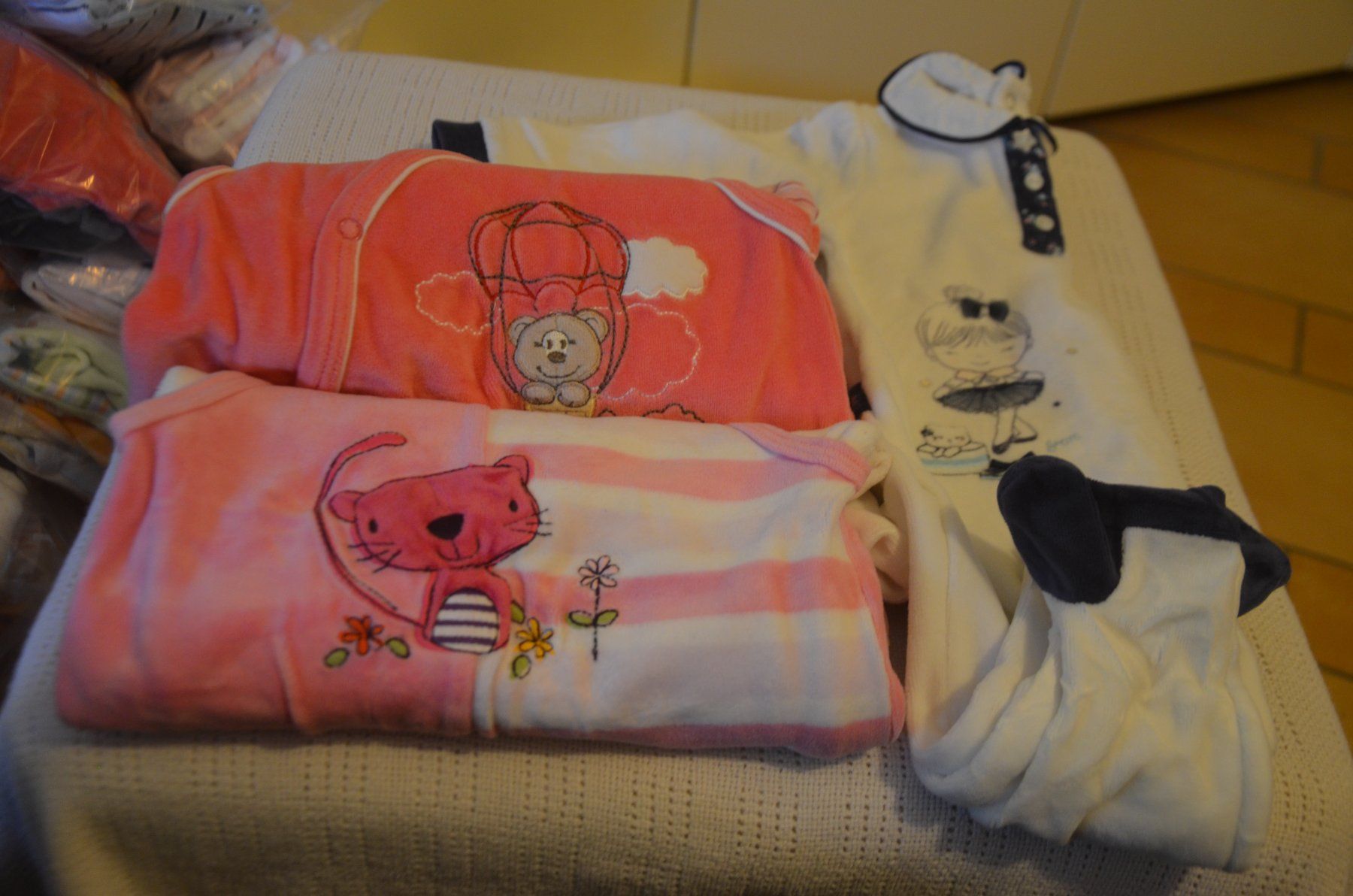 Pyjamas & Ähnliches: TAILLE 62-68  - 3 PIJAMA – Gebraucht aus Chiasso von Dolly015