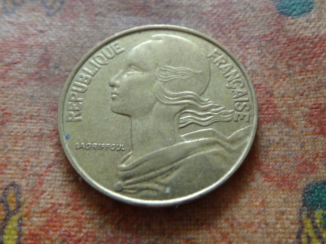 Tutti le monete: FRANCE  20 Centimes  1987  (P) – Usato da Romanel-sur-Lausanne venduto da Swift13 1