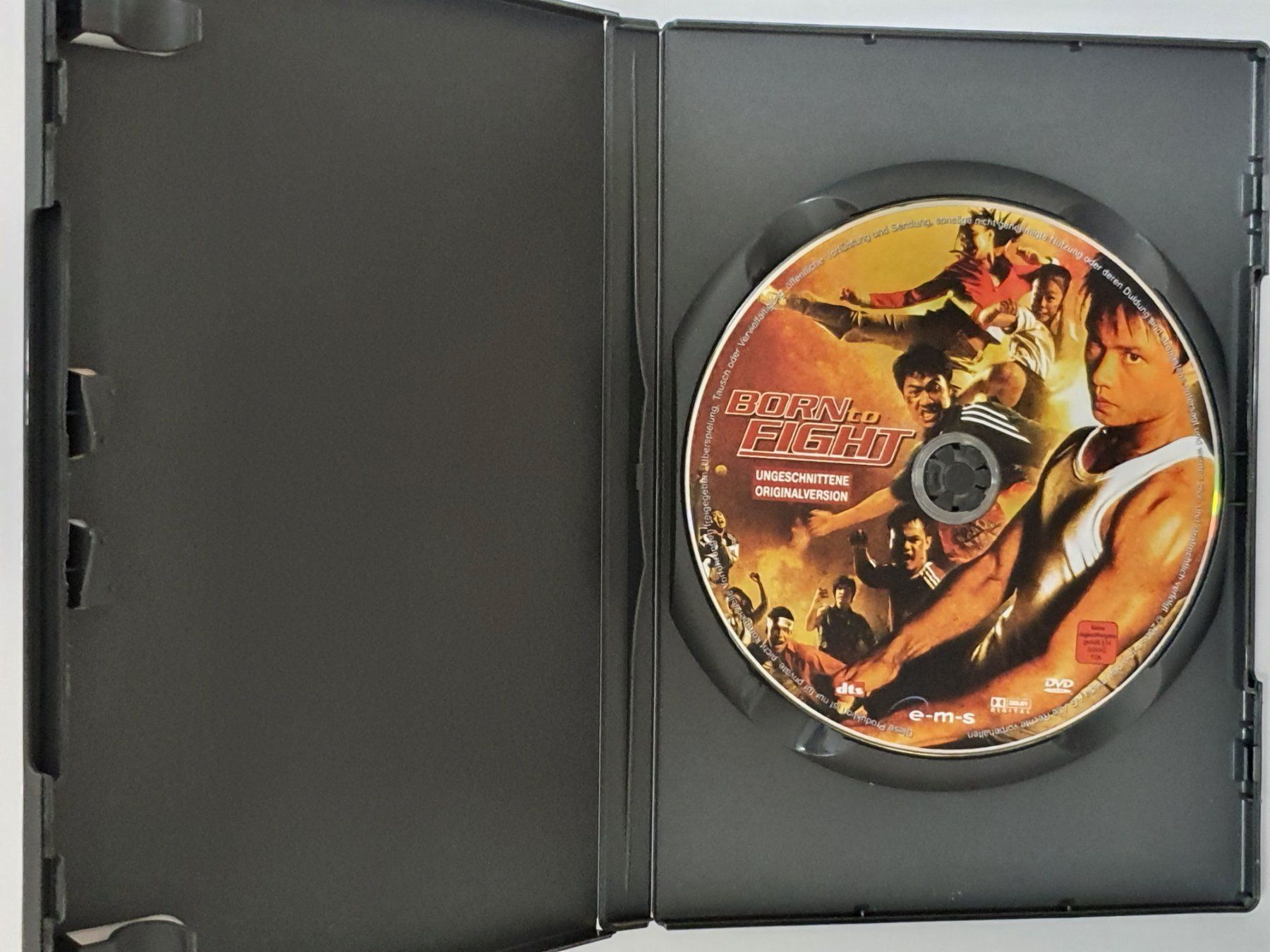 Tutti i DVDs: Born to fight DVD – Usato da Oberdorf BL venduto da BaldenEagle 1