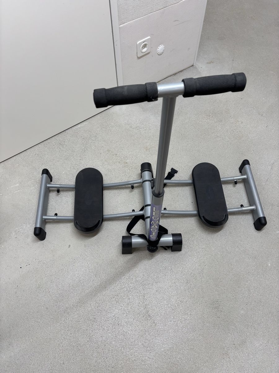 Hometrainer: Leg Magic Trainingsgerät – Usato da Birmensdorf ZH venduto da MGA380 1
