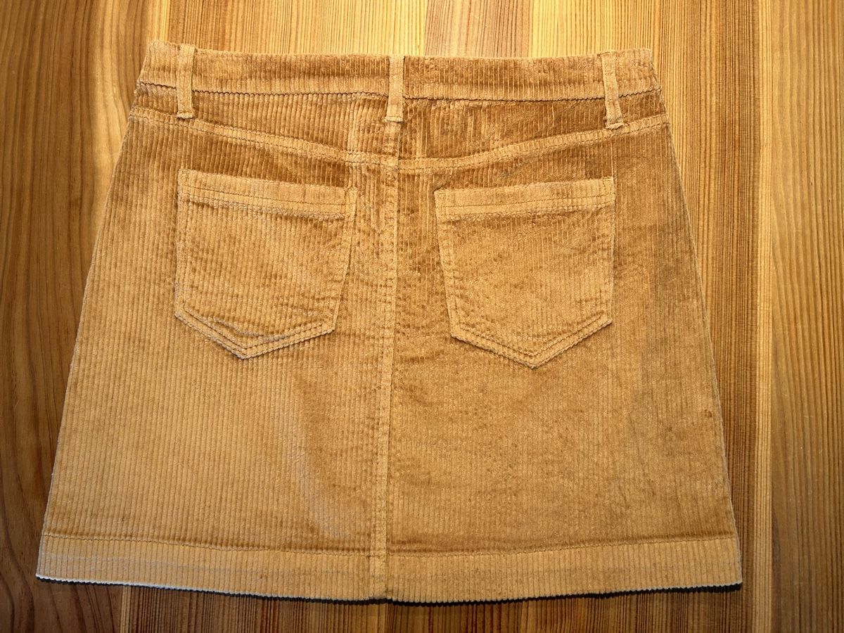 Esprit Gonne: Jupe Cord Esprit Caramel – Usato da Küssnacht am Rigi venduto da bar_w9yj 1
