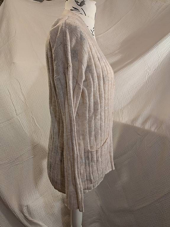 Giacche: Halbtransparente beige Strickjacke, Grösse XS – Usato da Schwyz venduto da Magdalena86 3