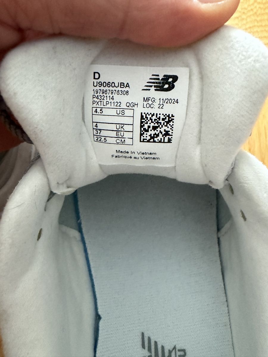 New Balance Scarpe da donna: New balance 9060 taille 37 – Nuovo (secondo la descrizione) da Dully venduto da CELINE.D11 4