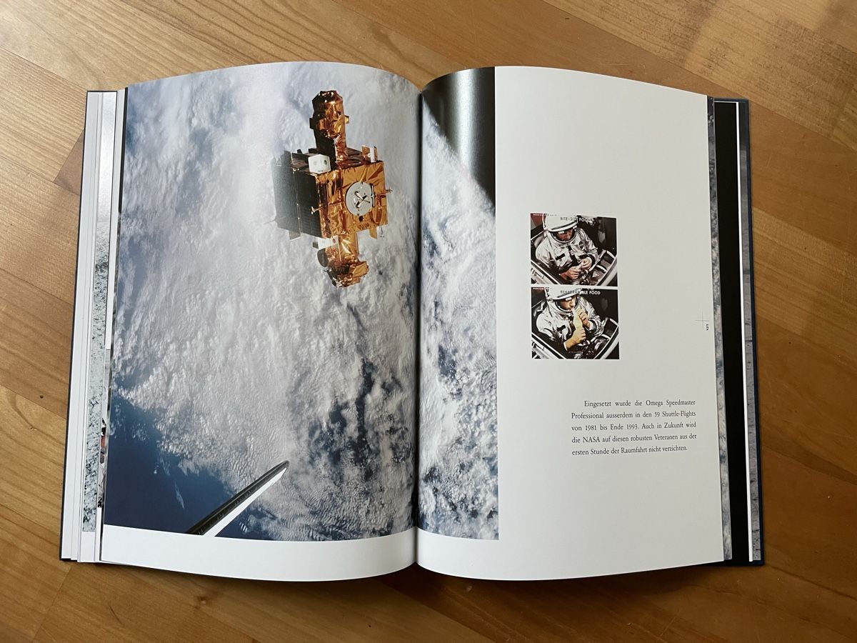 Libri: Buch Omega Speedmaster Professional  – Nuovo (secondo la descrizione) da Biel/Bienne venduto da Urbue 3