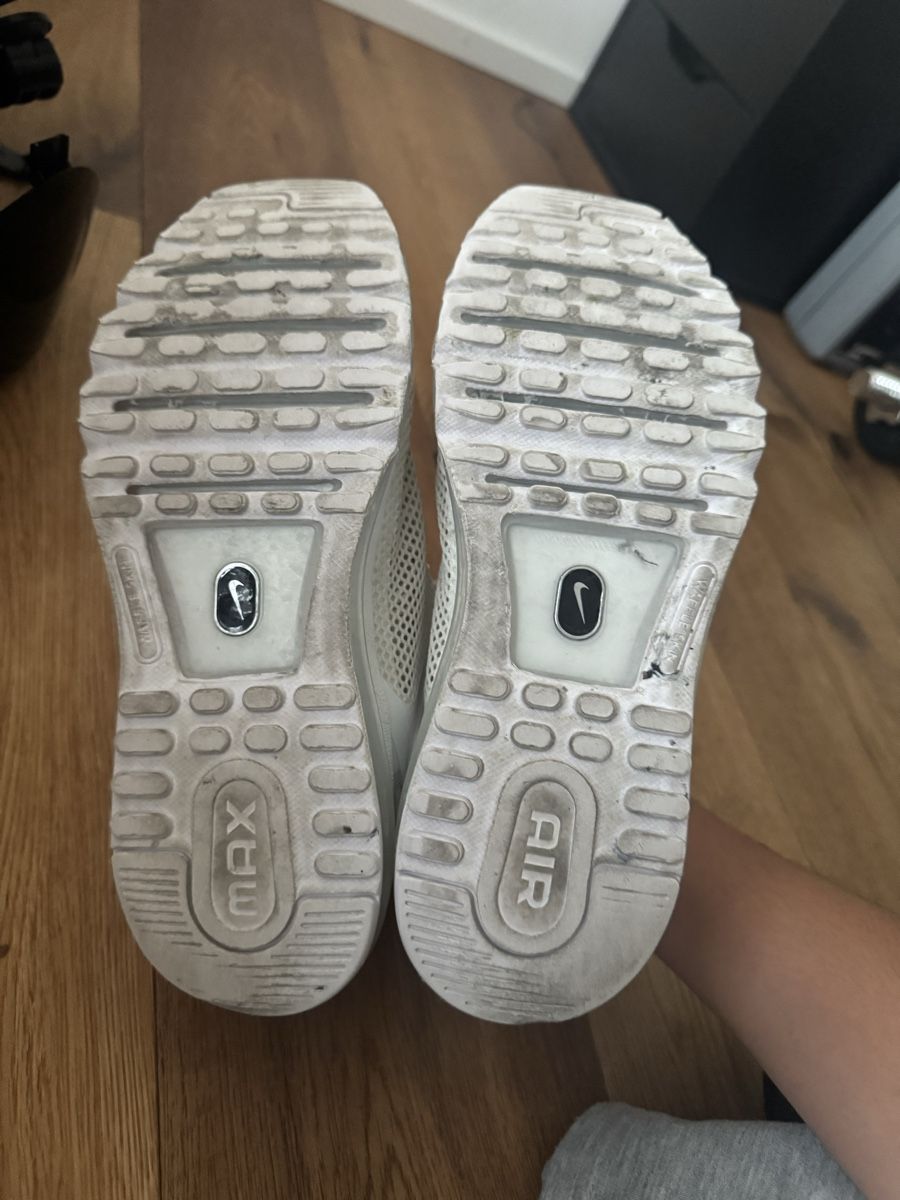 Nike Chaussures hommes: Airmax 2013 Weiss Grösse 42  – D'occasion à Rapperswil SG par dia_p6d7 4