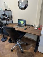 Schreibtisch Mittzon + Stühle