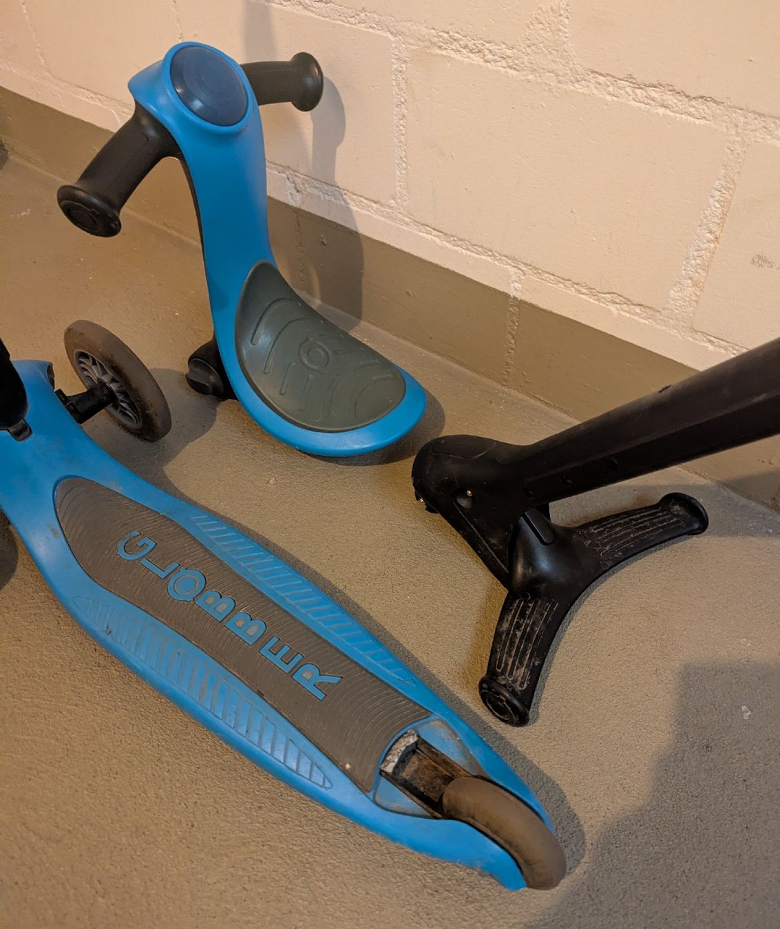 Globber Véhicules pour enfants: Trotti Globber 3 in 1 – Défectueux à Bassersdorf par Dido2320 2